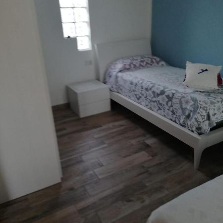 Bed and Breakfast Cascina Anita Samarate Екстер'єр фото