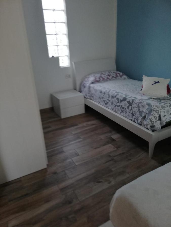 Bed and Breakfast Cascina Anita Samarate Екстер'єр фото